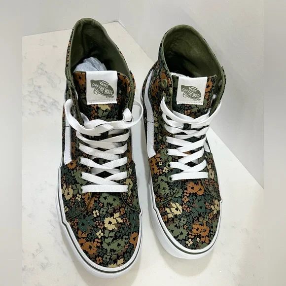 Vans Camouflage High-Top Sneakers - Picture 9 of 15